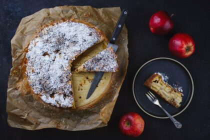 traditioneller-sizilianischer-apfelkuchen-torta-di-mele-cremosa-2