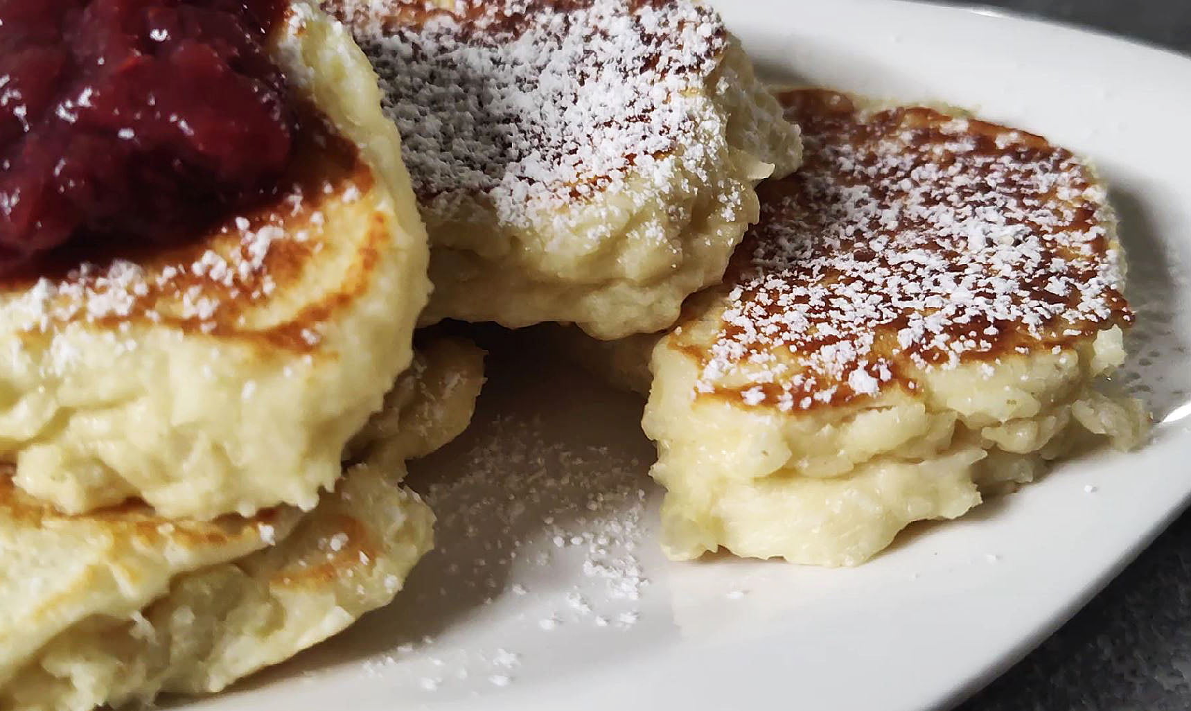 Pancake ricotta e cocco senza latte: solo 90 Kcal