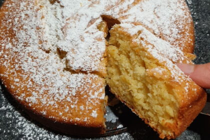 Torta all’arancia: leggera e spumosa senza burro