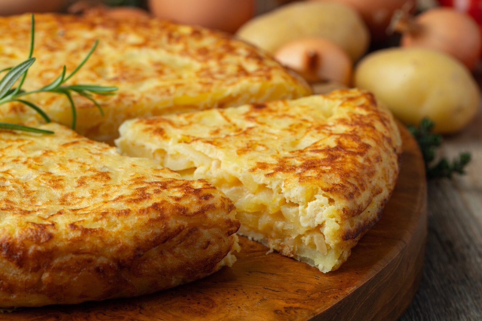 Frittata di patate: perfetta per una cena veloce