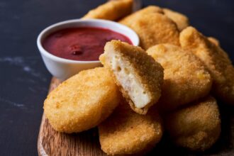 Nuggets pollo, cipolle e patate: frullo tutto e poi friggo