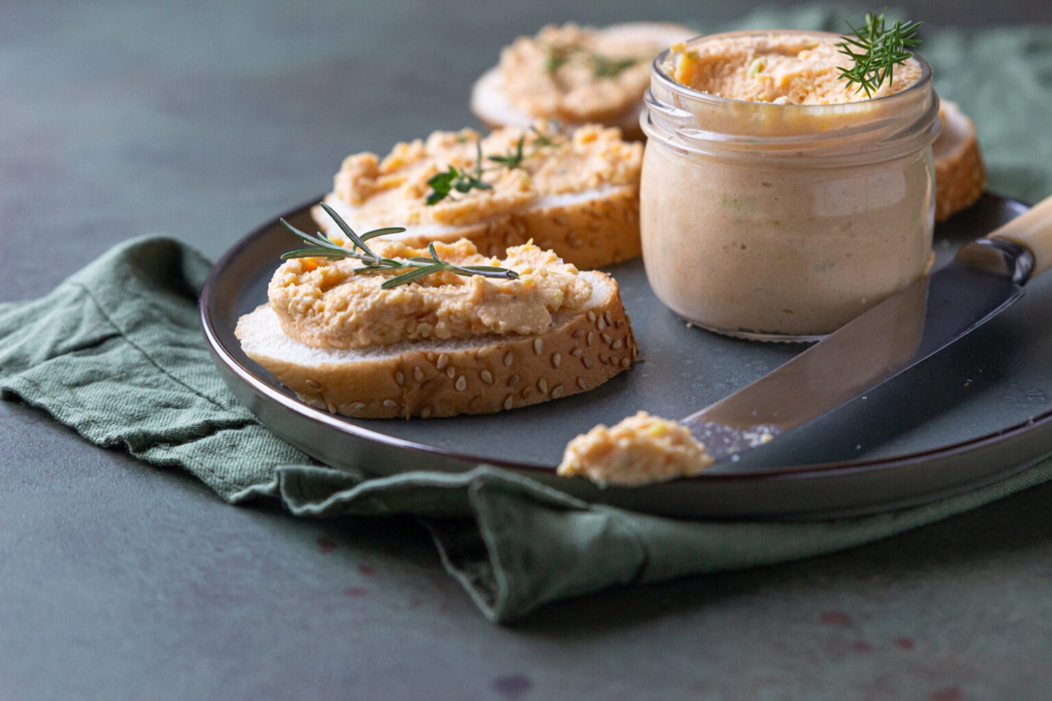 Mousse di salmone: l’antipasto di Natale velocissimo