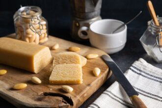 Pasta di mandorle: con soli 3 ingredienti e senza uova