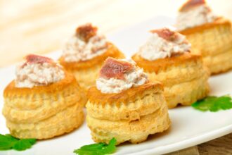 Vol-au-vent al tonno, per aprire le danze a Natale