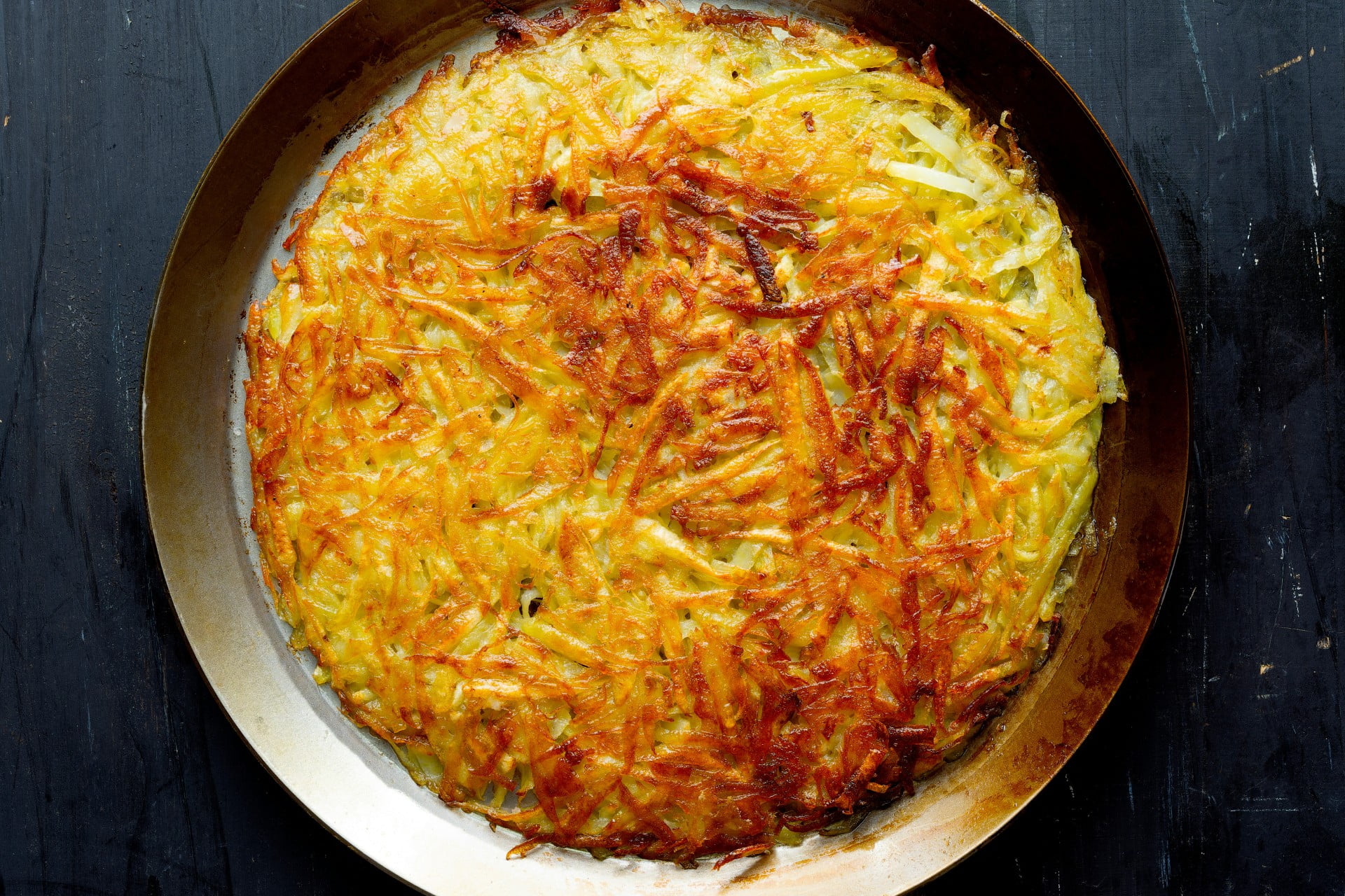 Rösti di verza, patate e carote: quando preparo la verza così la mangiano tutti!