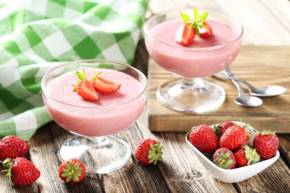 Budino alle fragole: la ricetta facile che piace ai piccoli