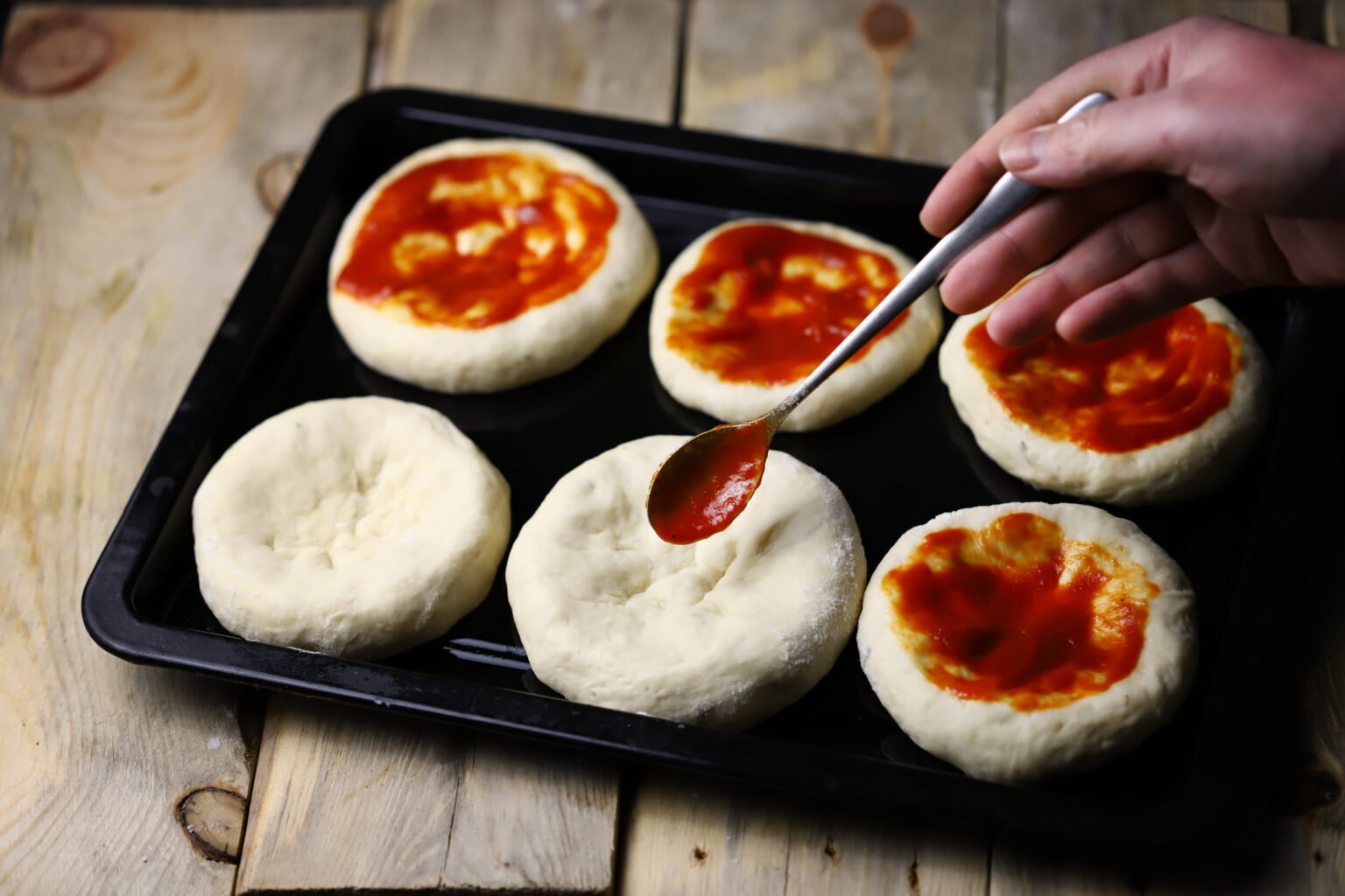 Pizzette siciliane: la ricetta per ottenerle morbidissime