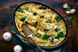 Lasagne bianche con peperoni e melanzane