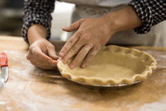 Pasta brisée friabile: la Pie crust perfetta per le American Pie