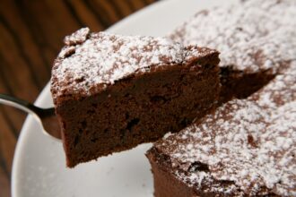 Torta Mascarpone e Cioccolato: cremosa e golosissima