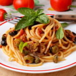 Spaghetti alla zingara: un primo facilissimo, ma molto saporito