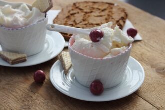 Gelato di ricotta: si preparar senza gelatiera ed è strepitoso