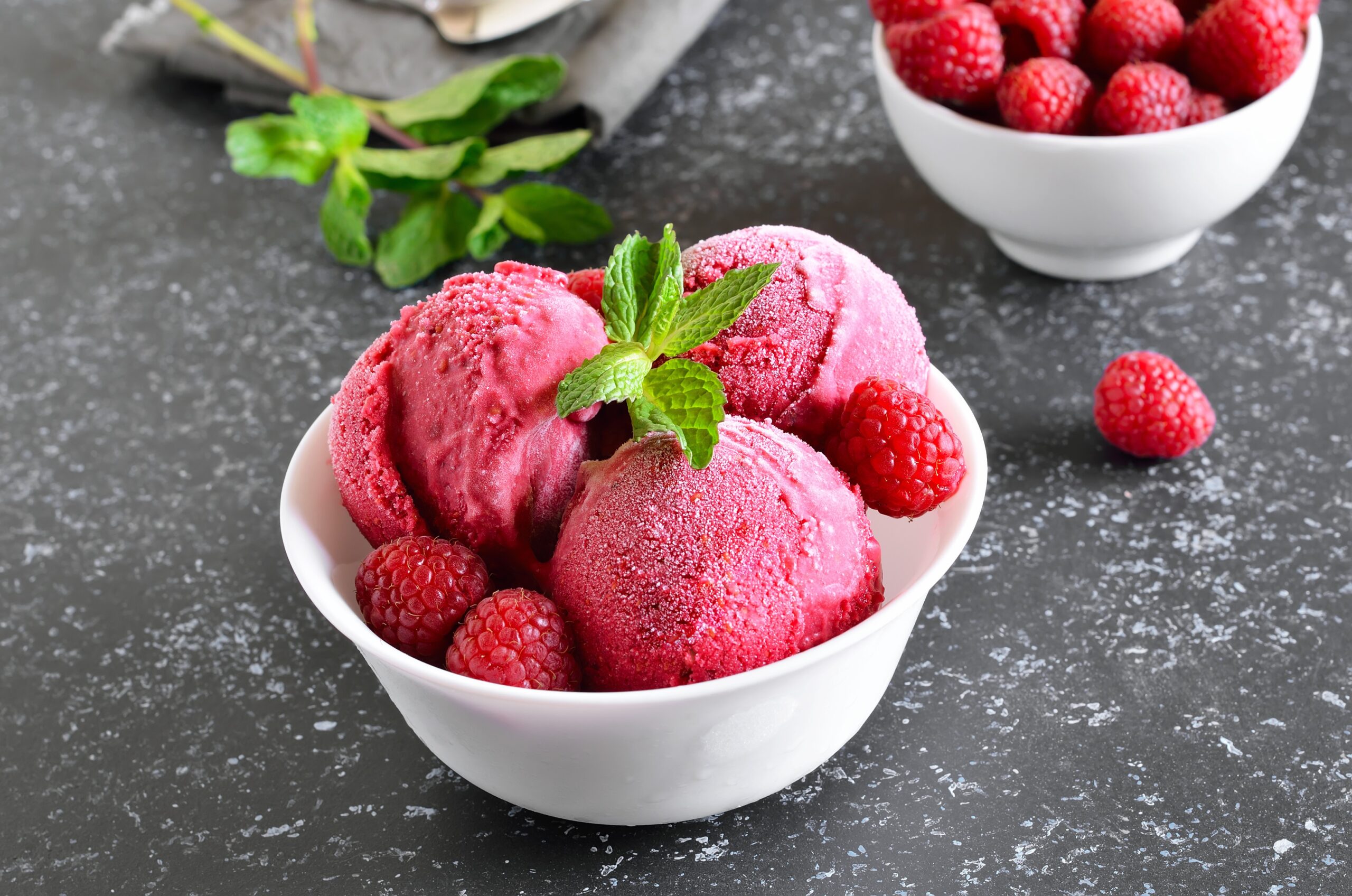 Sorbetto al lampone senza gelatiera e senza sorbettiera: fantastico