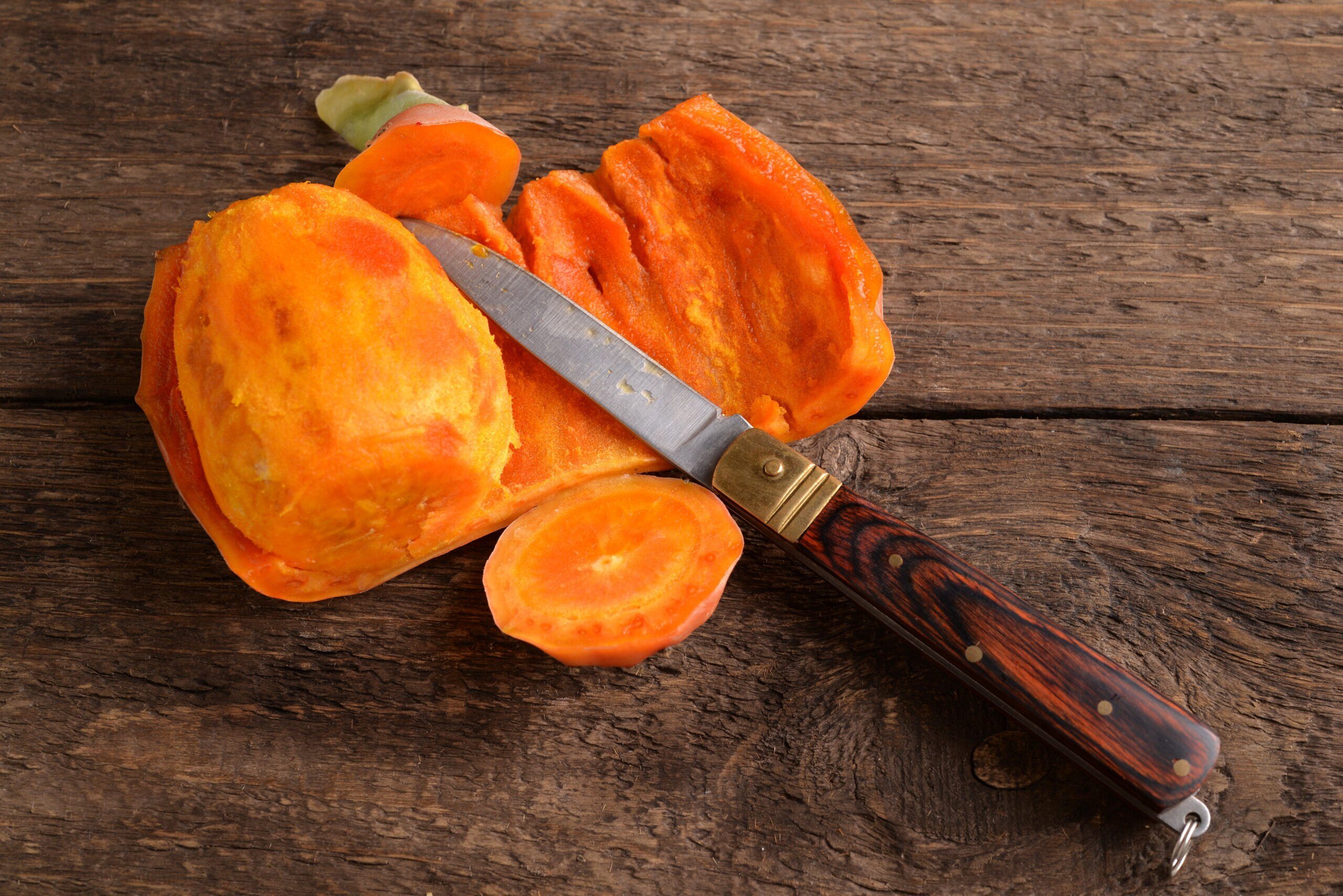 prickly-pear-collected-and-laid-on-wooden-board-4