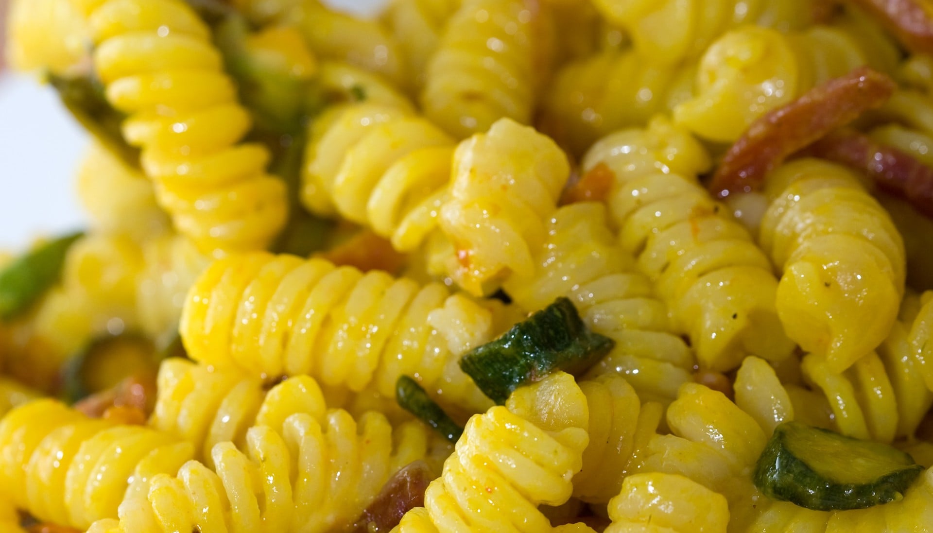 Fusilli zucchine speck e robiola: cremosissimi!