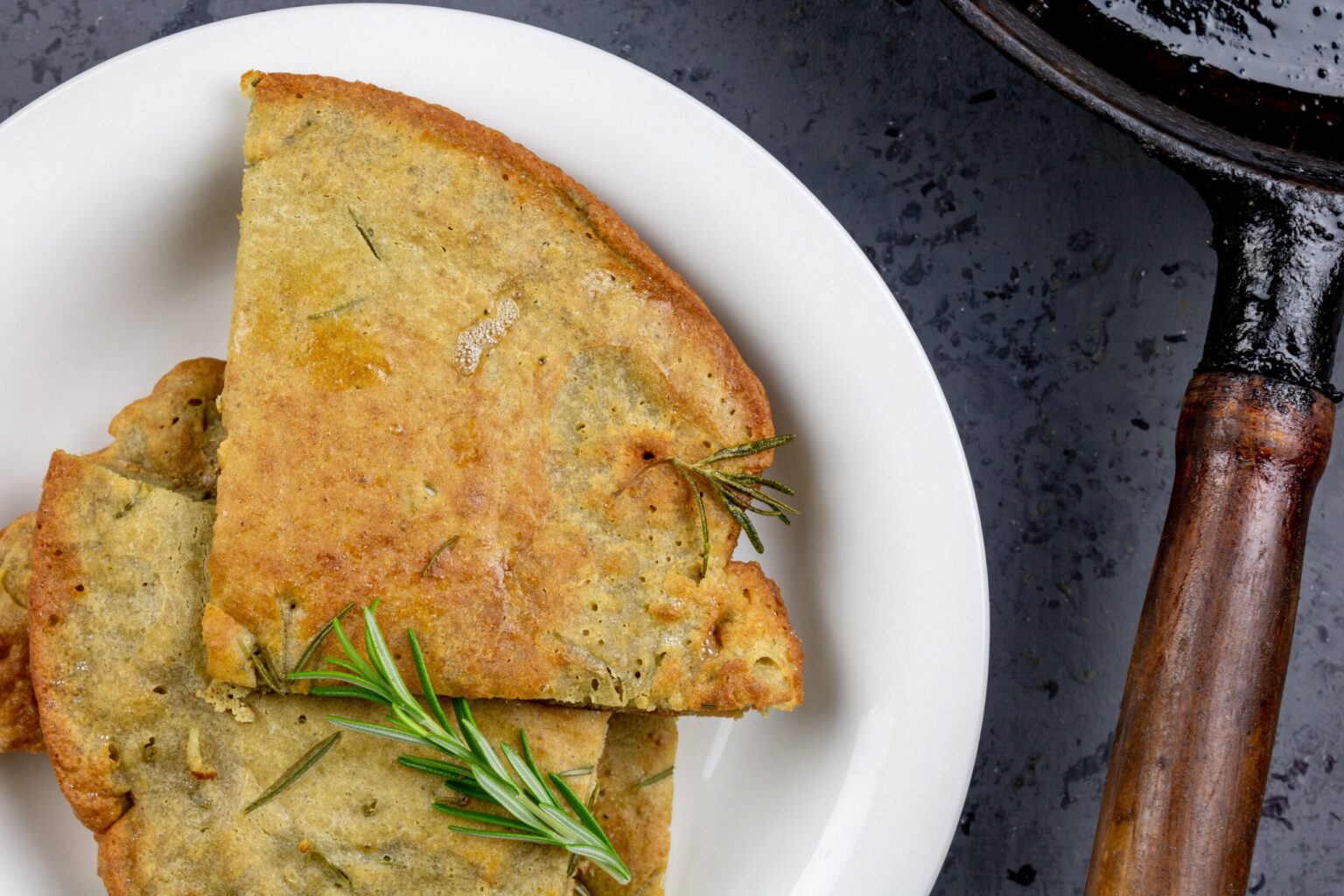 Schiacciata di ceci e zucchine