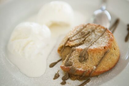 Tortini al pistacchio con il cuore morbido e scioglievole