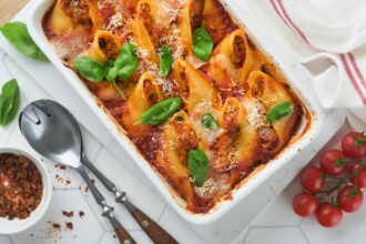 Conchiglioni ripieni di ragù al forno: sono una bontà