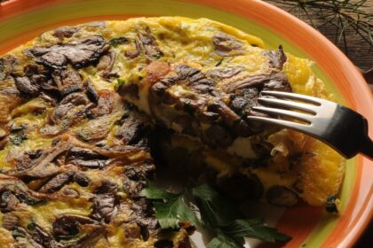 Frittata autunnale: la preparo con i funghi ed è una meraviglia