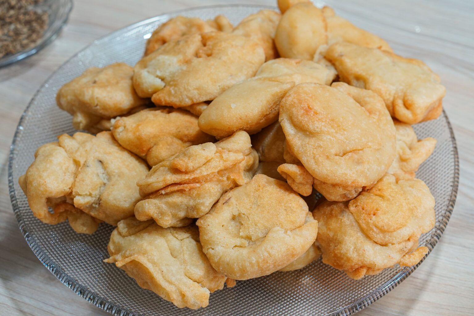 Frittelle alle erbe per un aperitivo sfizioso