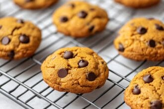 Cookies zucca e gocce di cioccolato: senza burro e senza uova