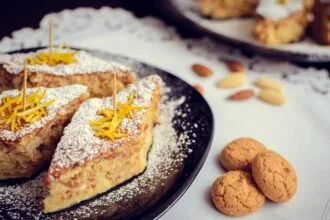 Torta di Riso ed Amaretti: cremosa e croccantina al contempo