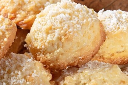 Biscotti al Cocco e Frutta secca