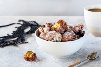 Frittelle con gocce di cioccolato: ancora più irresistibili delle originali