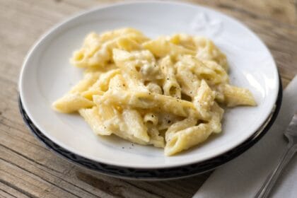 Pasta ai 4 formaggi: cremosa, filante, superlativa
