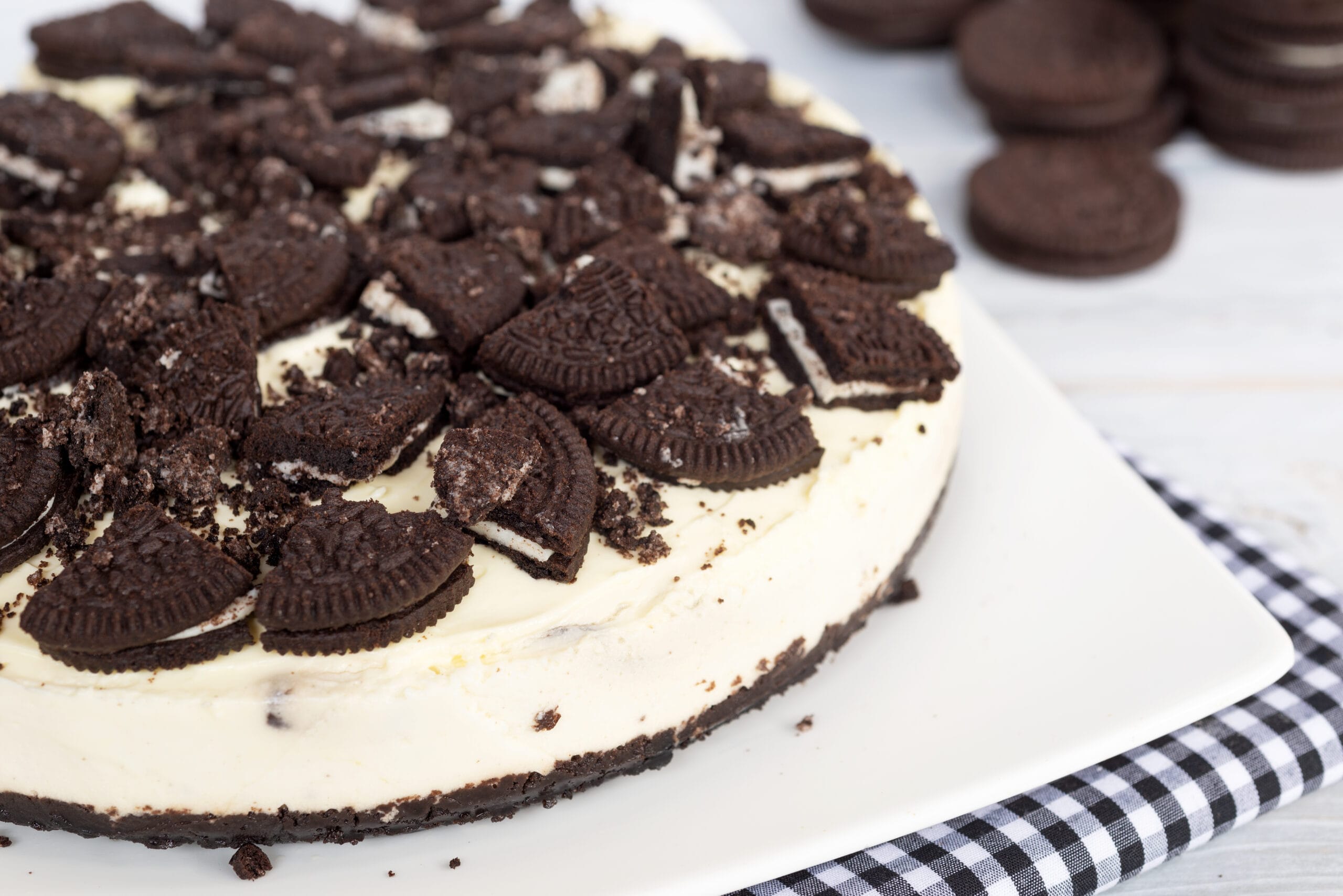 Torta agli Oreo, freschissima e senza cottura