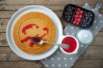 Bagna per torte: tutte le ricette e i consigli giusti