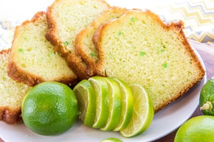 Ciambellone al lime: profumato, esotico, sofficissimo e senza burro