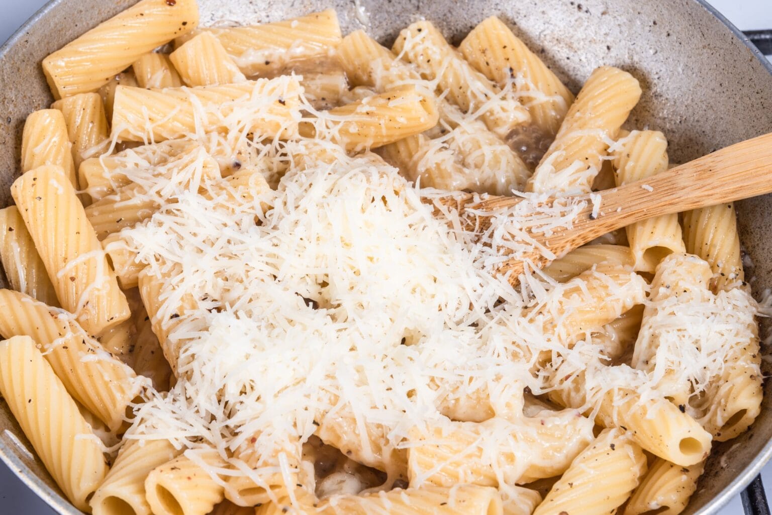 Pasta alla gricia super cremosa