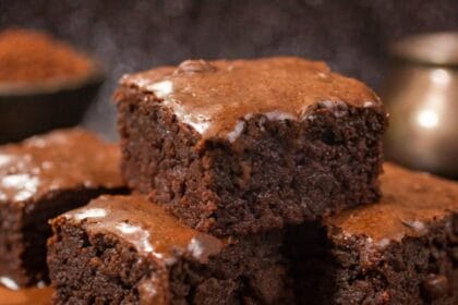 Torta al Cocco in padella con salsina al cioccolato: super!