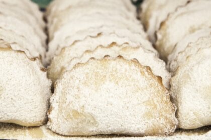 Cassatelle: i ravioli dolci alla crema di ricotta