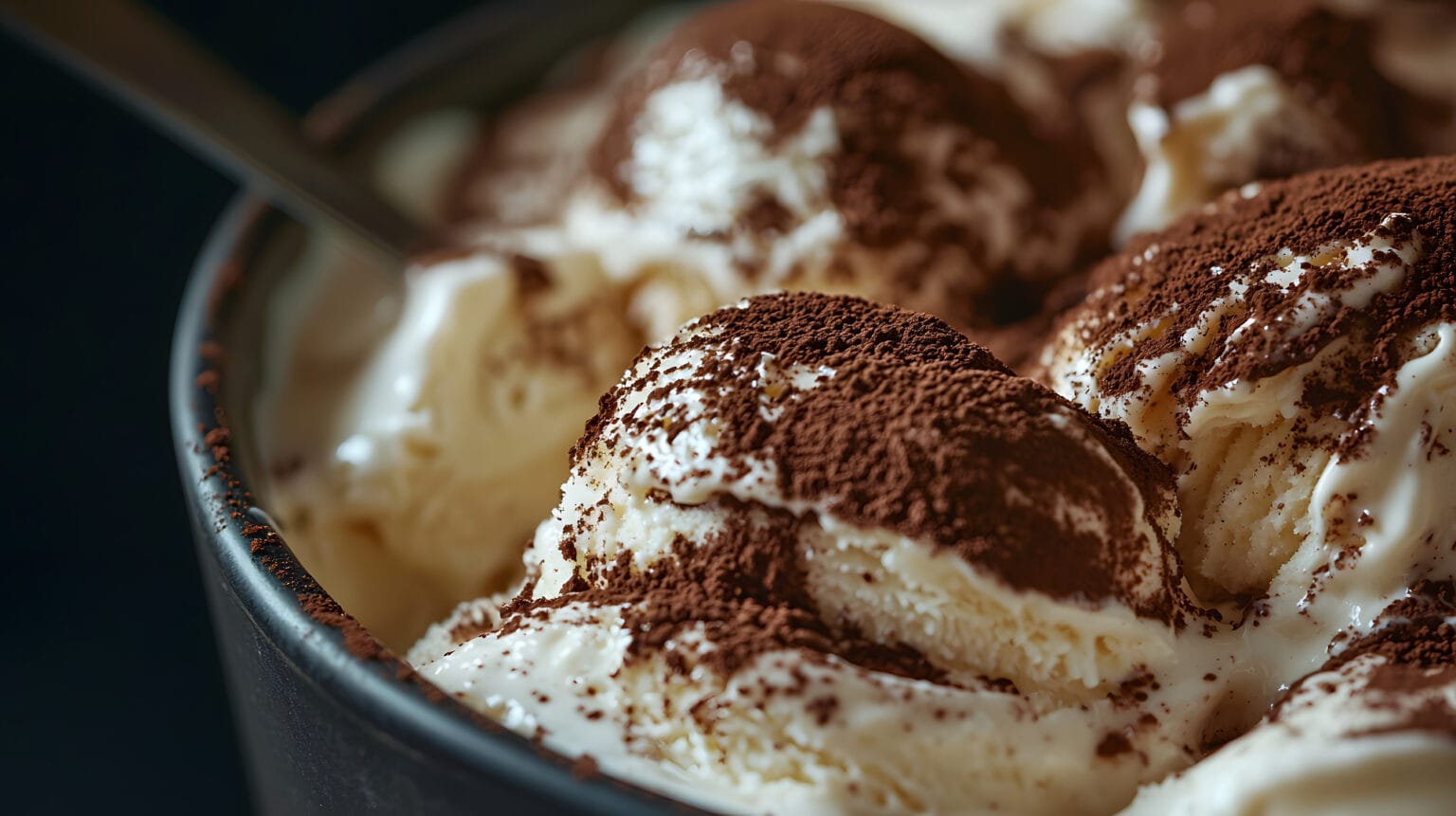 Gelato al Tiramisù senza Gelatiera, pronto in 5 minuti