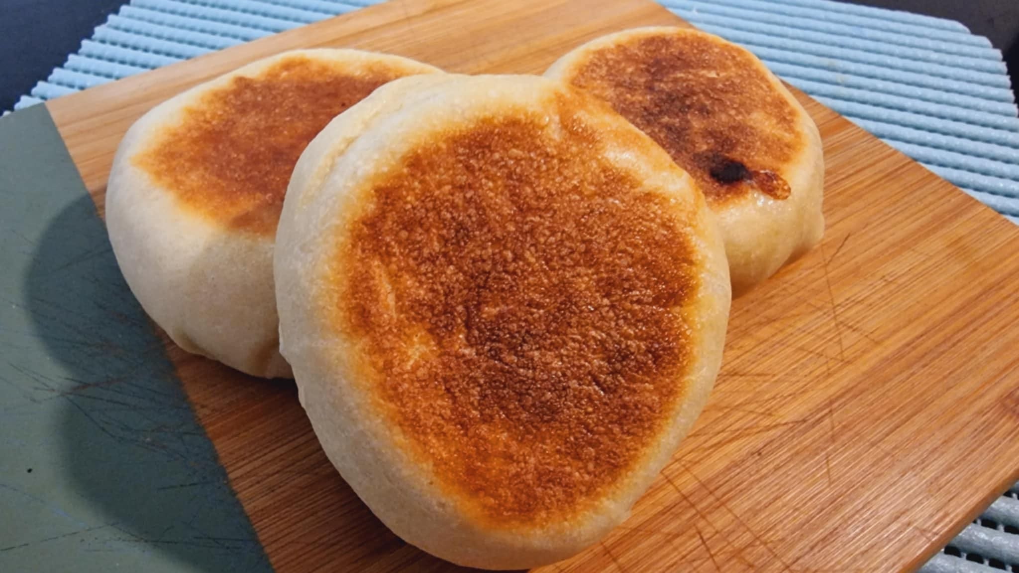 Panini in padella ripieni: senza lievito, con impasto allo yogurt