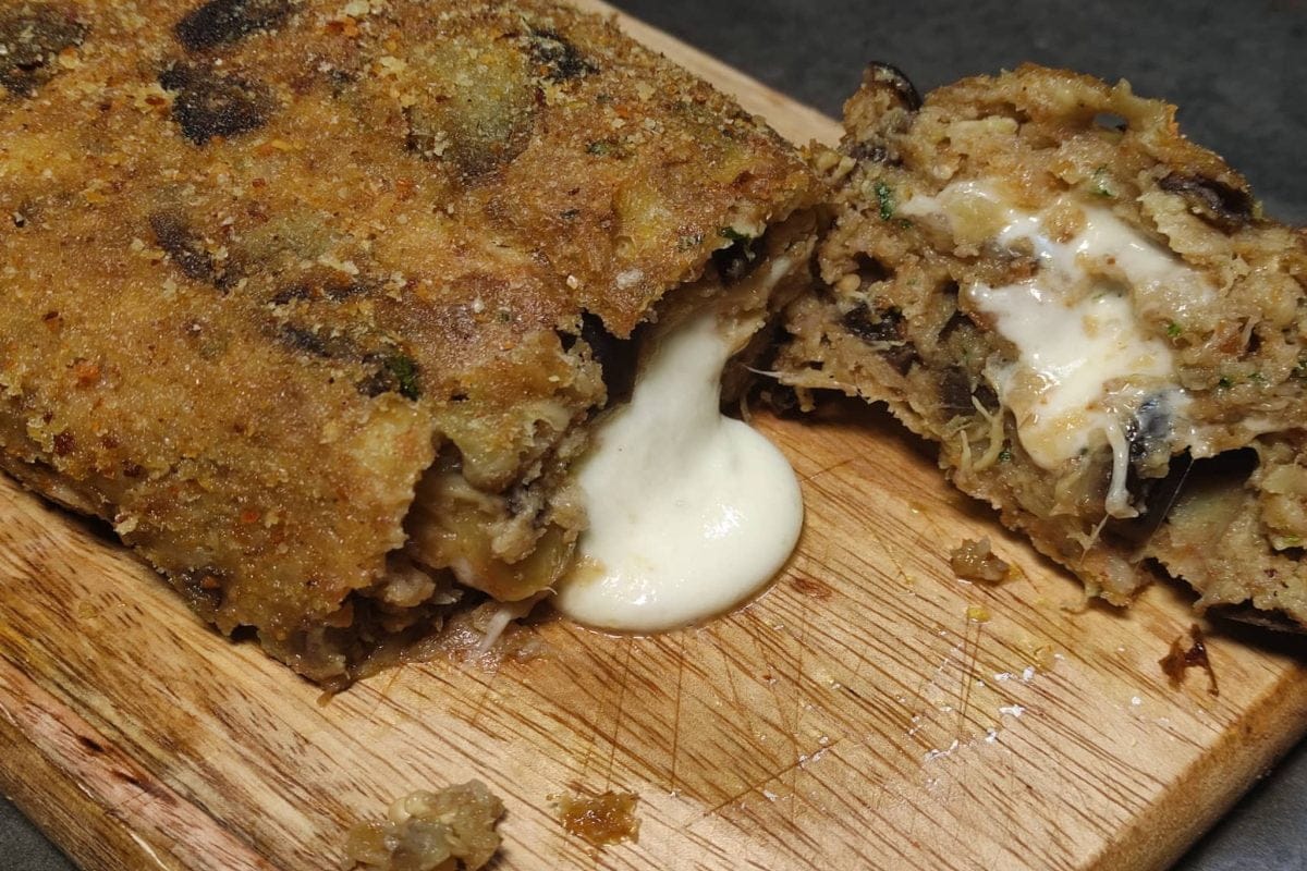 Polpettone di melanzane con cuore filante: la ricetta di mia nonna che fa impazzire tutti