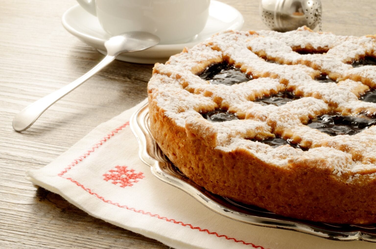 Crostata alla marmellata di albicocche di Iginio Massari: superlativa