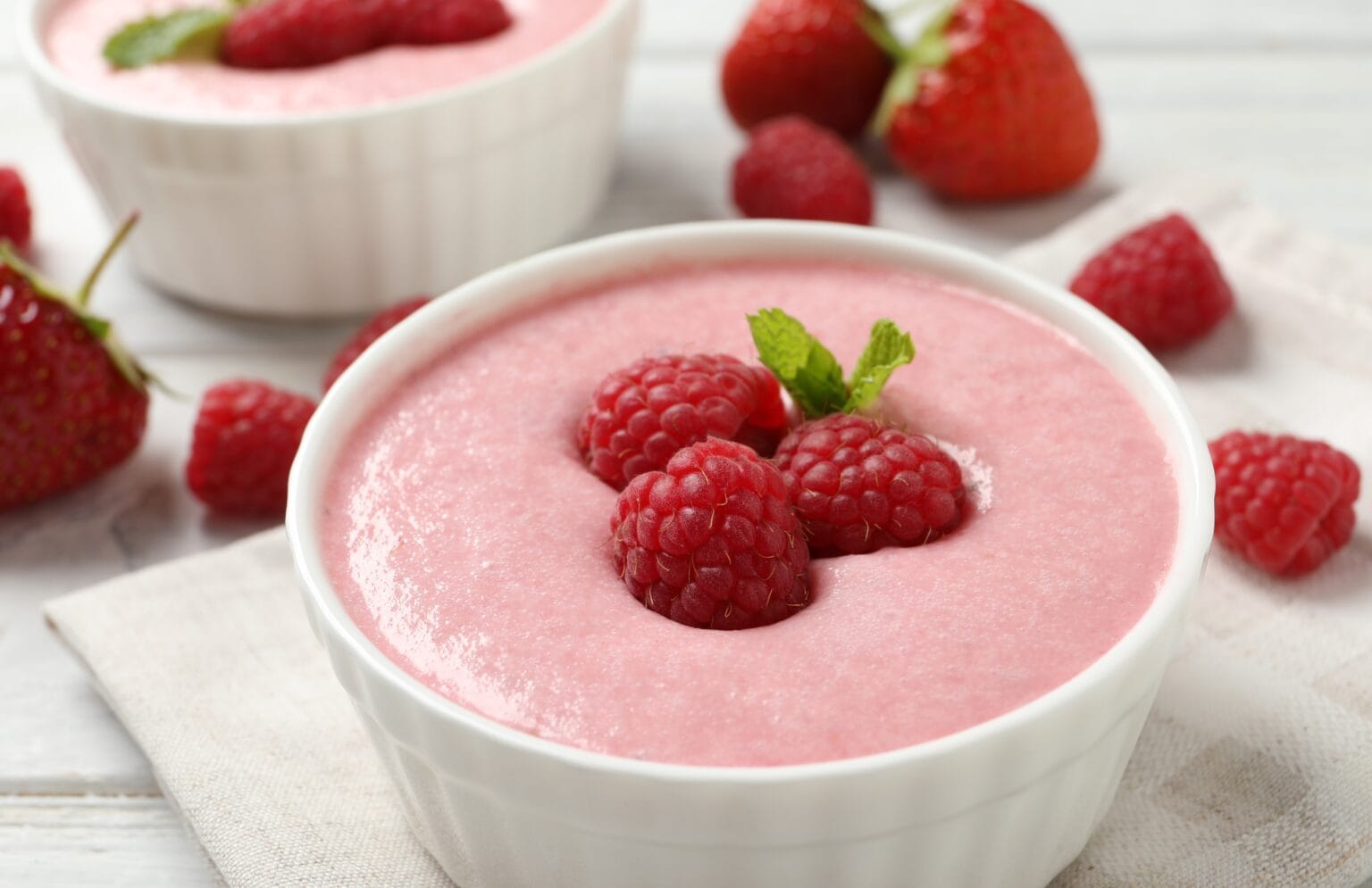 Mousse ai lamponi: soffice come una nuvola, senza uova
