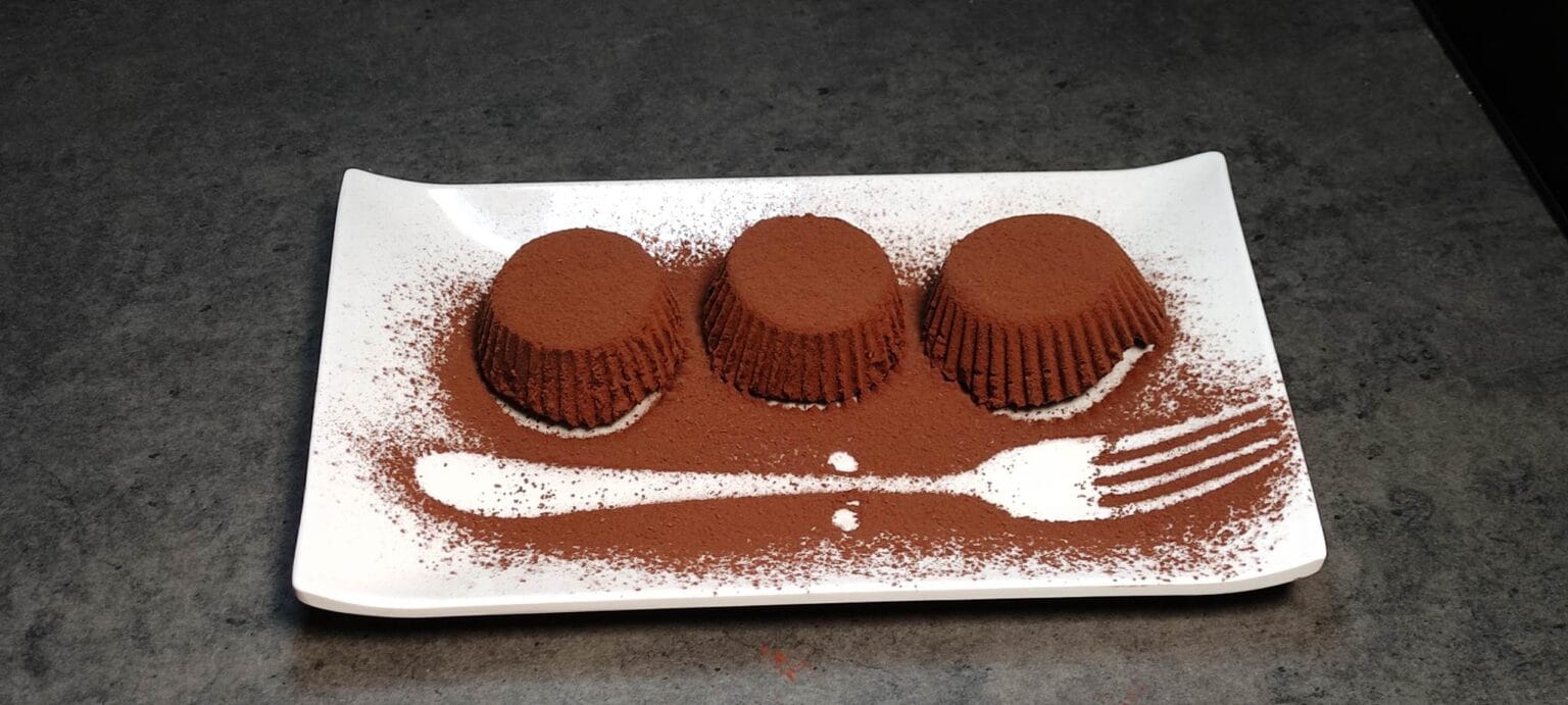 Dolcini light al cioccolato (2 ingredienti e senza zucchero)