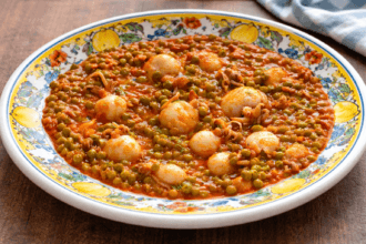 Seppie con piselli, ricetta facile e saporita!
