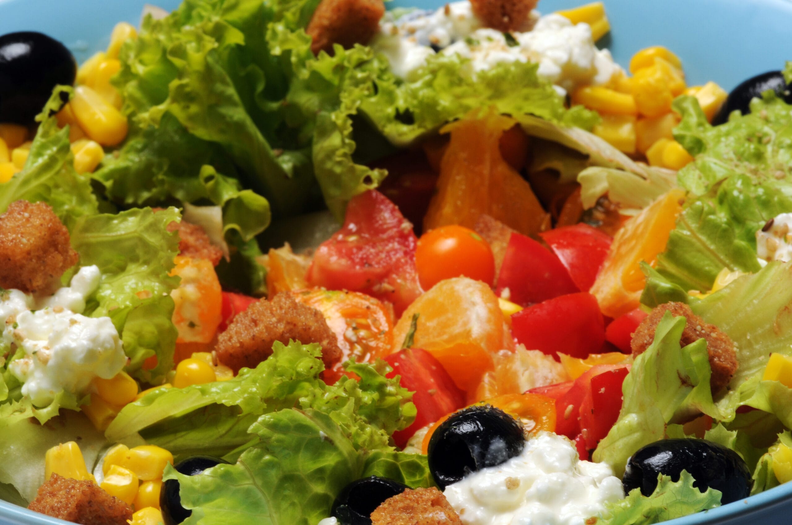 4 insalate di cui non potrai più fare a meno: fresche, leggere e veloci!