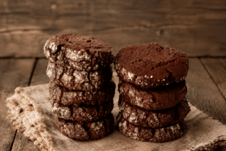 Sablé cioccolato e sale: i biscotti friabili di Ernst Knam che creano dipendenza